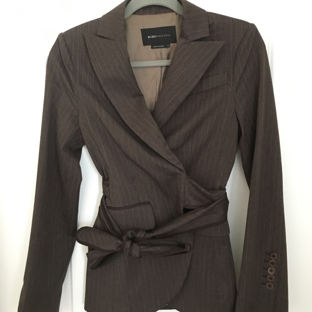 Bcbg MaxAzria Brown and tan blazer